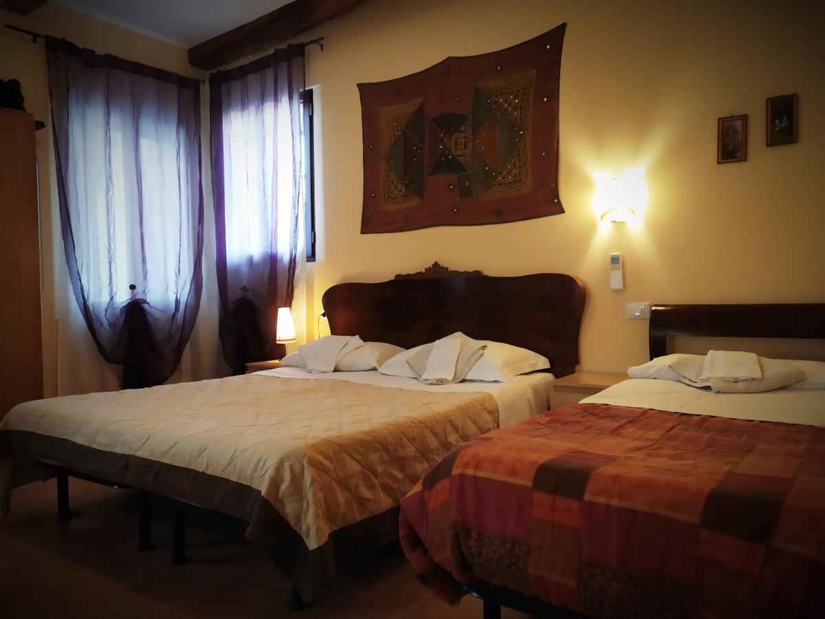 Ca Tron Apartment Next To Rialto Bridge Венеция Екстериор снимка